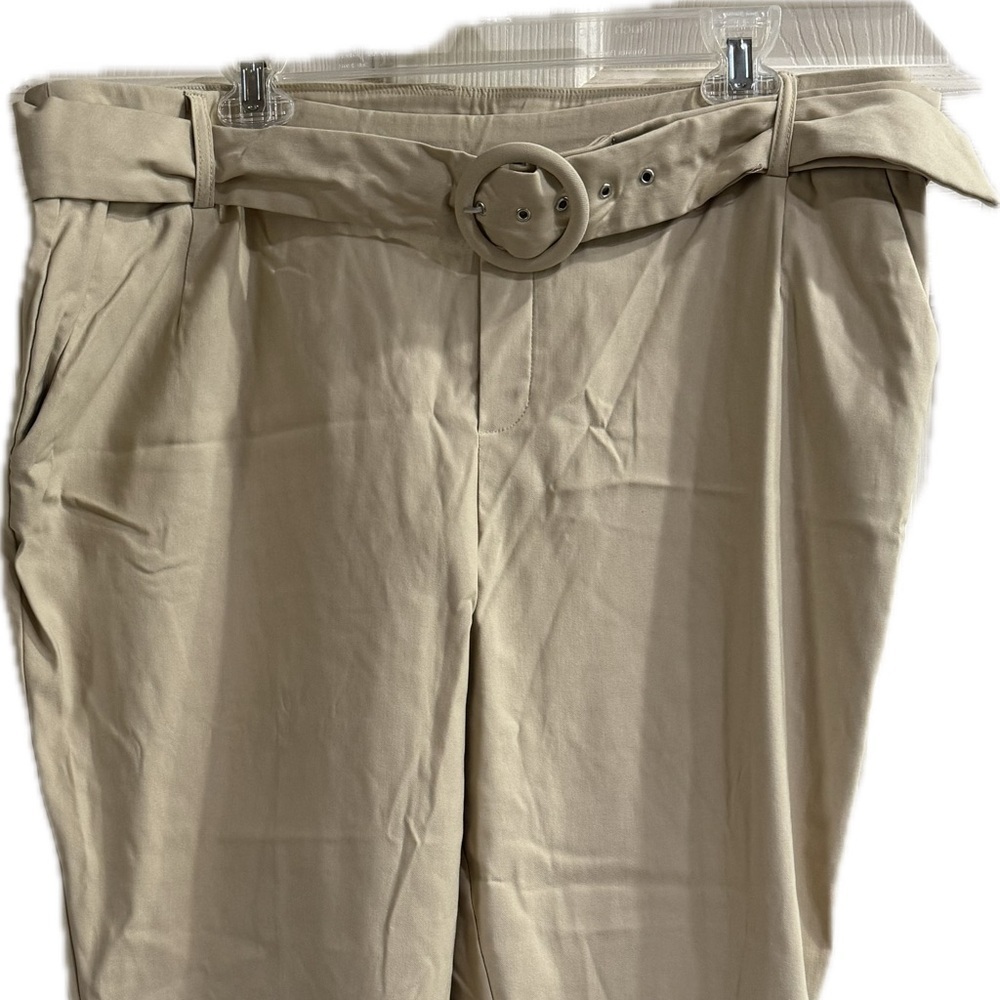 Cato Women's Cream Chinos